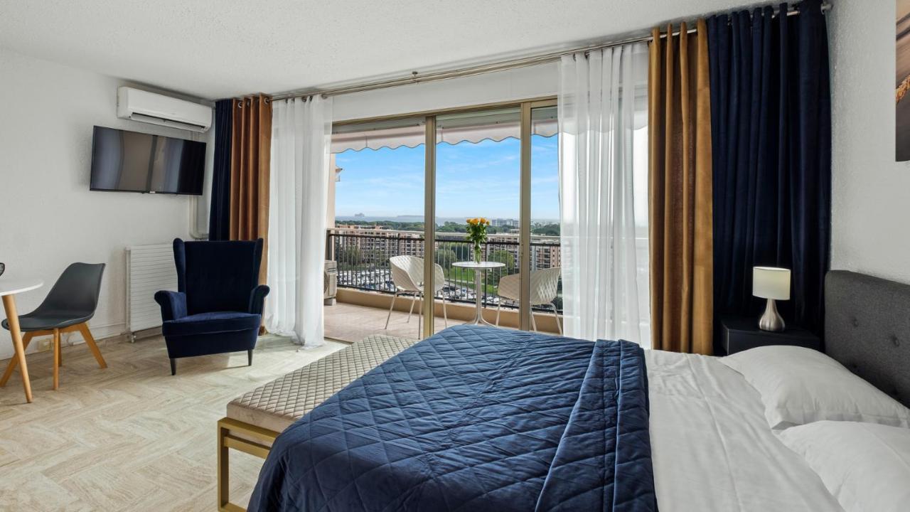 Cannes Marina Appart Hotel Mandelieu Екстериор снимка
