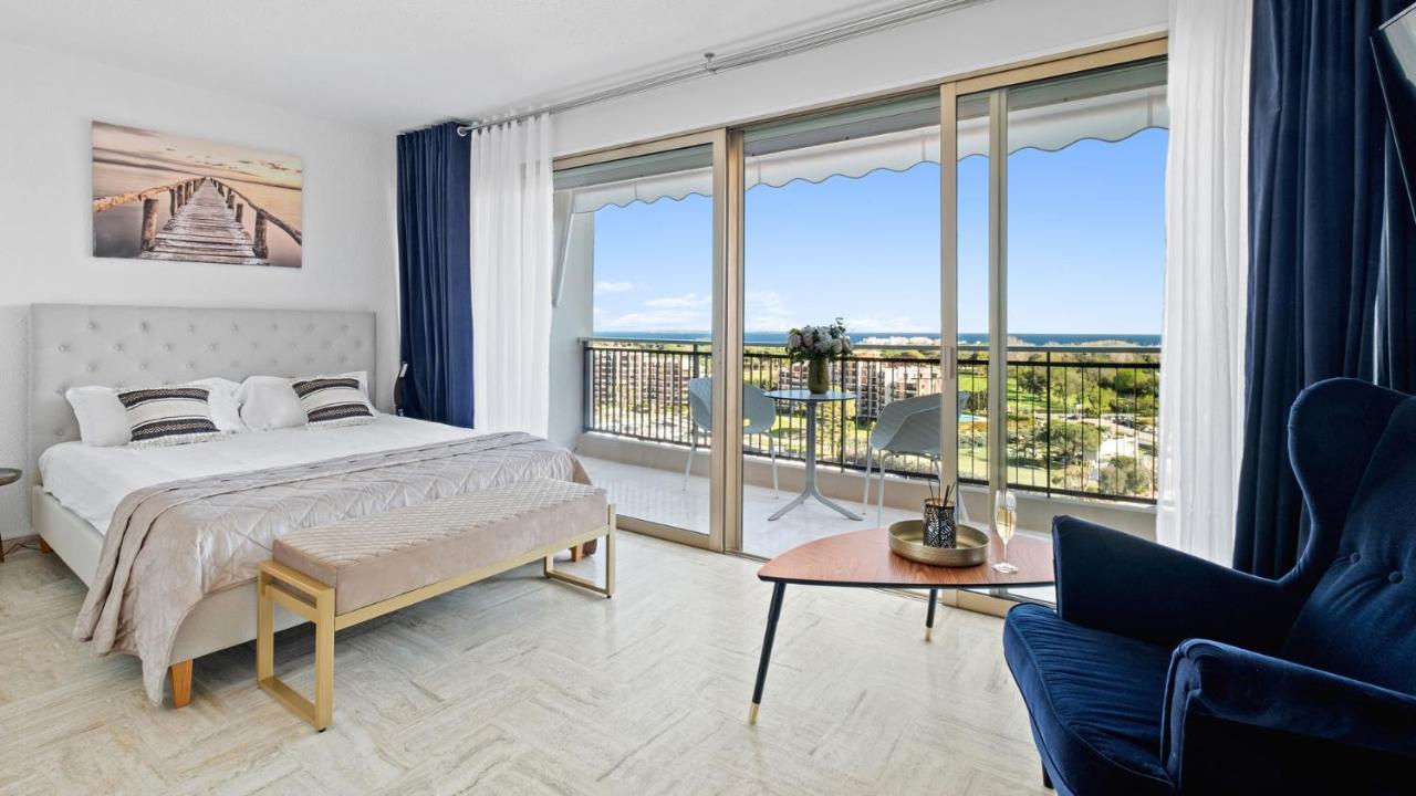 Cannes Marina Appart Hotel Mandelieu Екстериор снимка