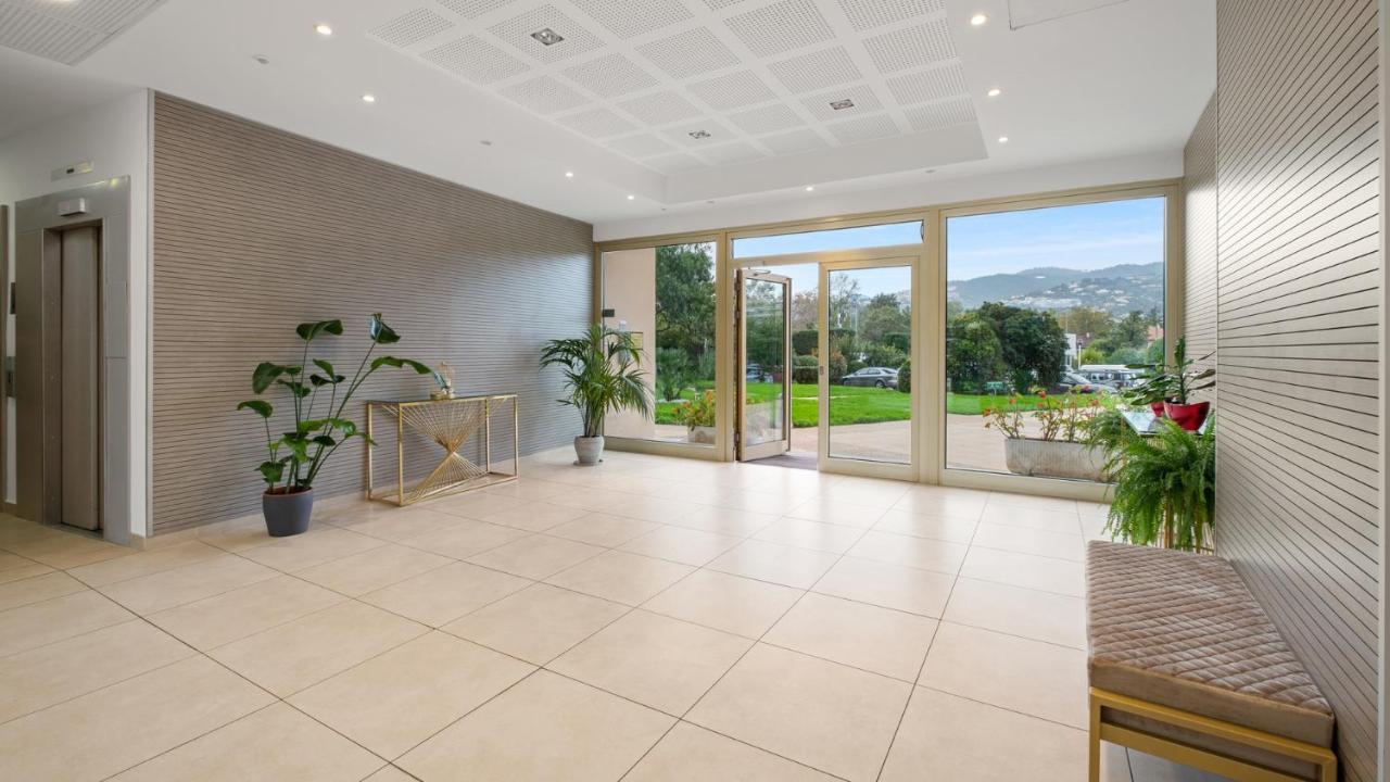 Cannes Marina Appart Hotel Mandelieu Екстериор снимка