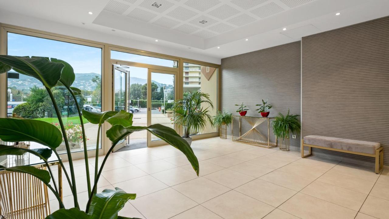 Cannes Marina Appart Hotel Mandelieu Екстериор снимка
